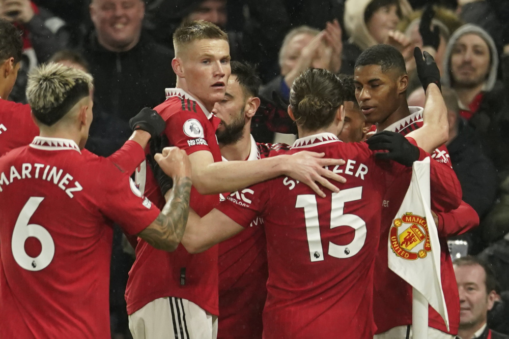 中帮助萨拉 中帮助萨拉